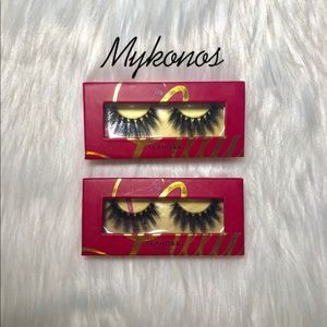 Lilly Lashes from the Sephora Collection Two Pairs